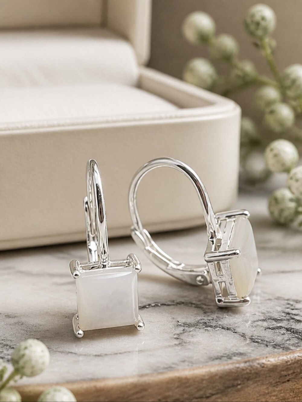 New! Mother of Pearl 925 Sterling Silver Square Earrings NWT